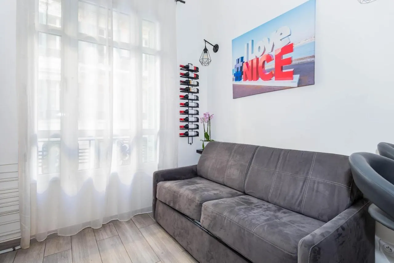 Apartment Nice Centre Flat - Modern, Quiet&Brand New